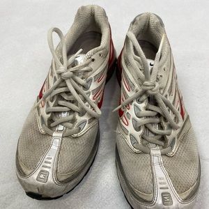 Nike shox running shoe men’s size 6.5